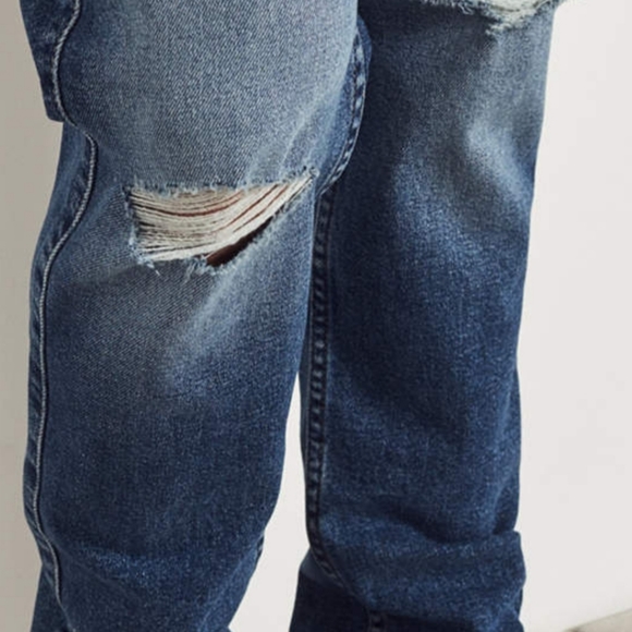 NWOT!! Hollister Dad Jeans Epic Flex - Picture 4 of 10